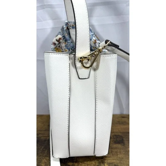 STEVE MADDEN Bellie Bucket White Shoulder Bag/Purse Detachable Strap Scarf - Picture 5 of 16